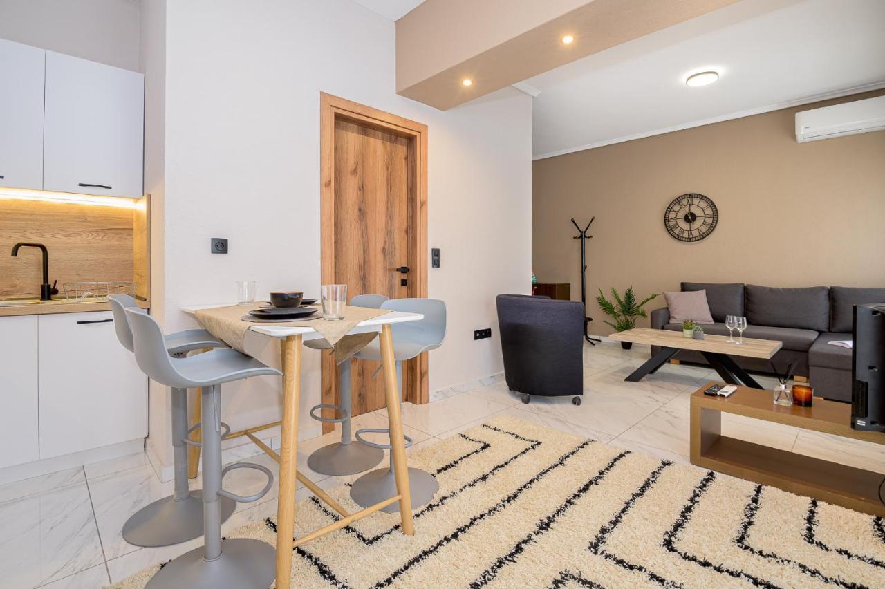 J&S Lux Central Suite 1 Alexandroupoli Exterior photo